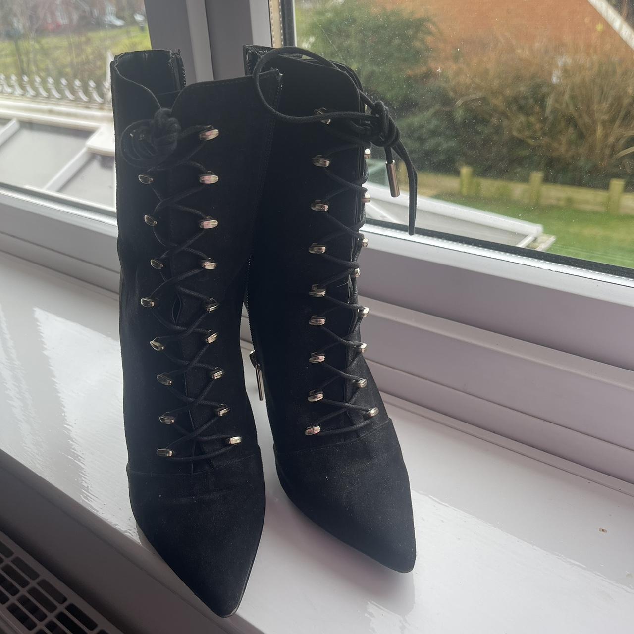 carvela black boots