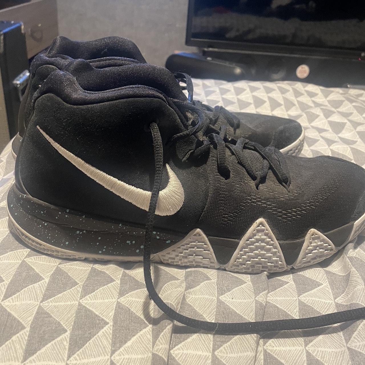 mens kyrie 5s