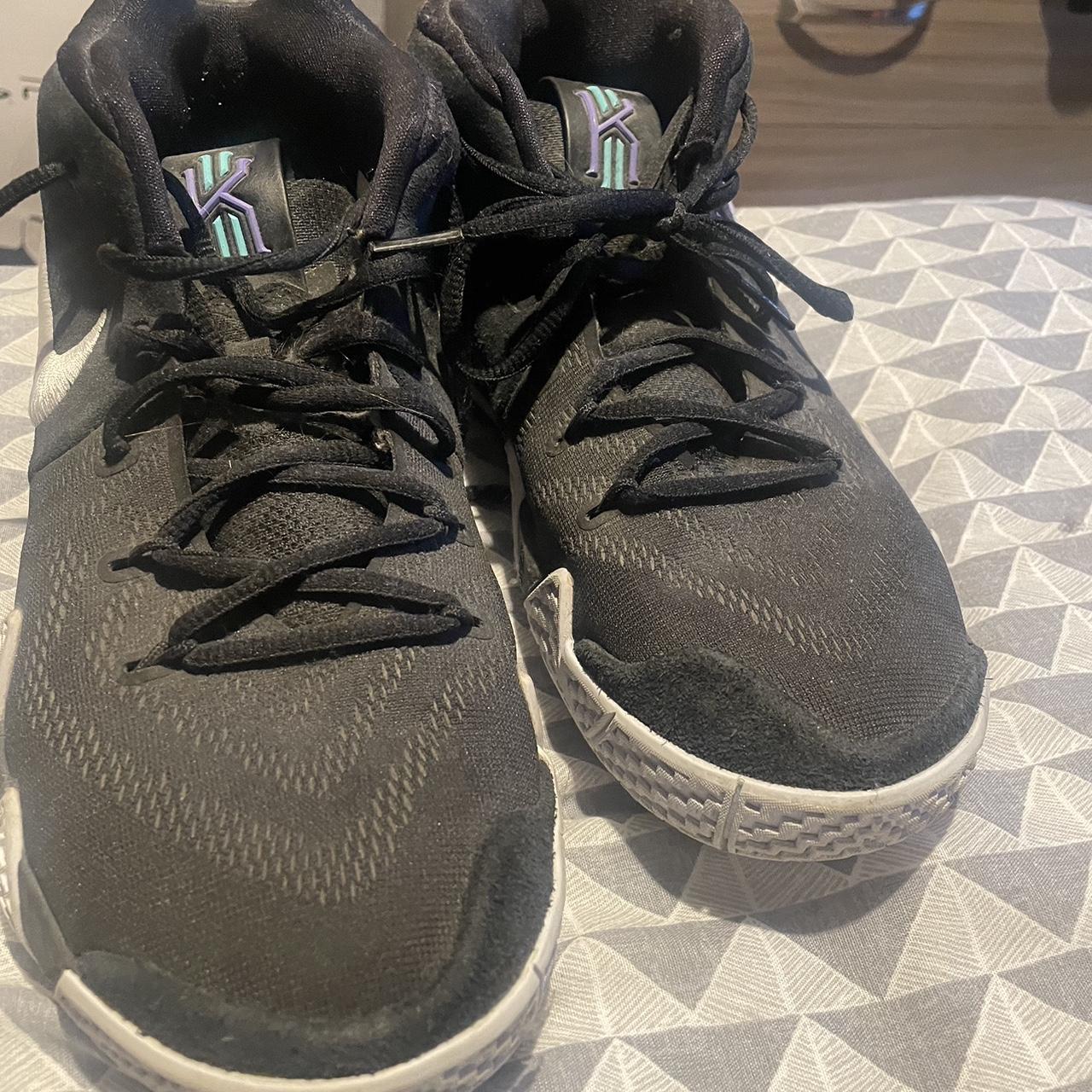 sandy kyrie 5s