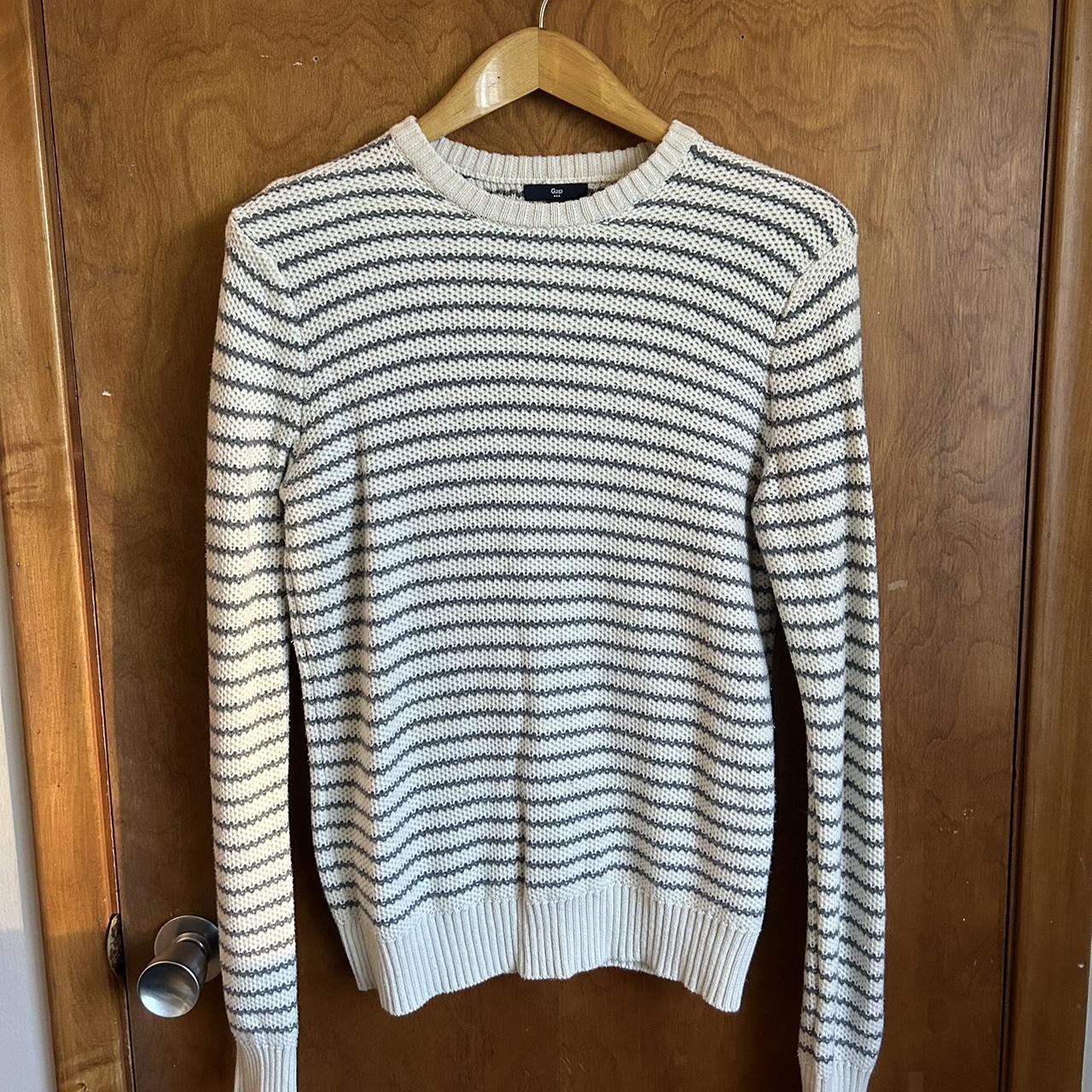 Knitted Gap sweater 🧶🧶 cozy and perfect for... - Depop