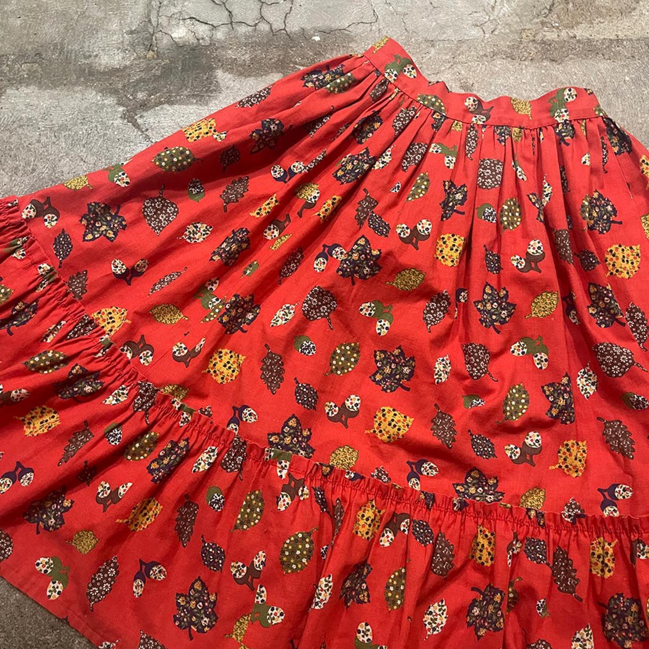 Vintage 1950s high waist red skirt with the cutest... - Depop