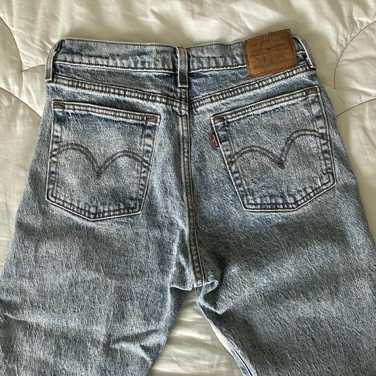 Levi’s jeans Stone washed mid rise straight... - Depop