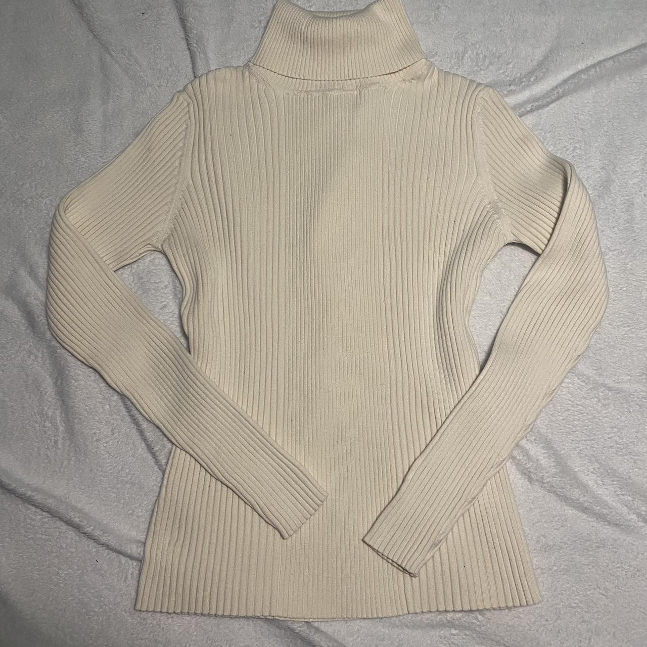 Women's Cream Jumper | Depop