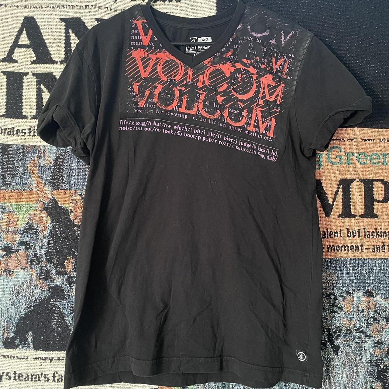 Y2k Volcom shirt, black shirt with “Volcom” in red... - Depop