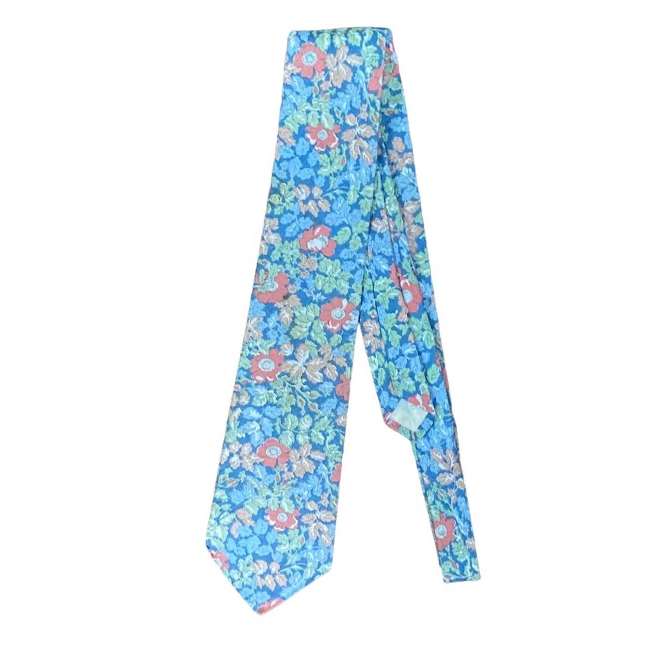 Liberty London Men's Blue and Pink (2)