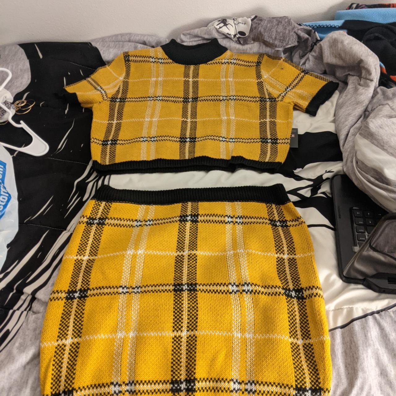 TWO PIECE PLAID SET - women's large (L) - crop top... - Depop
