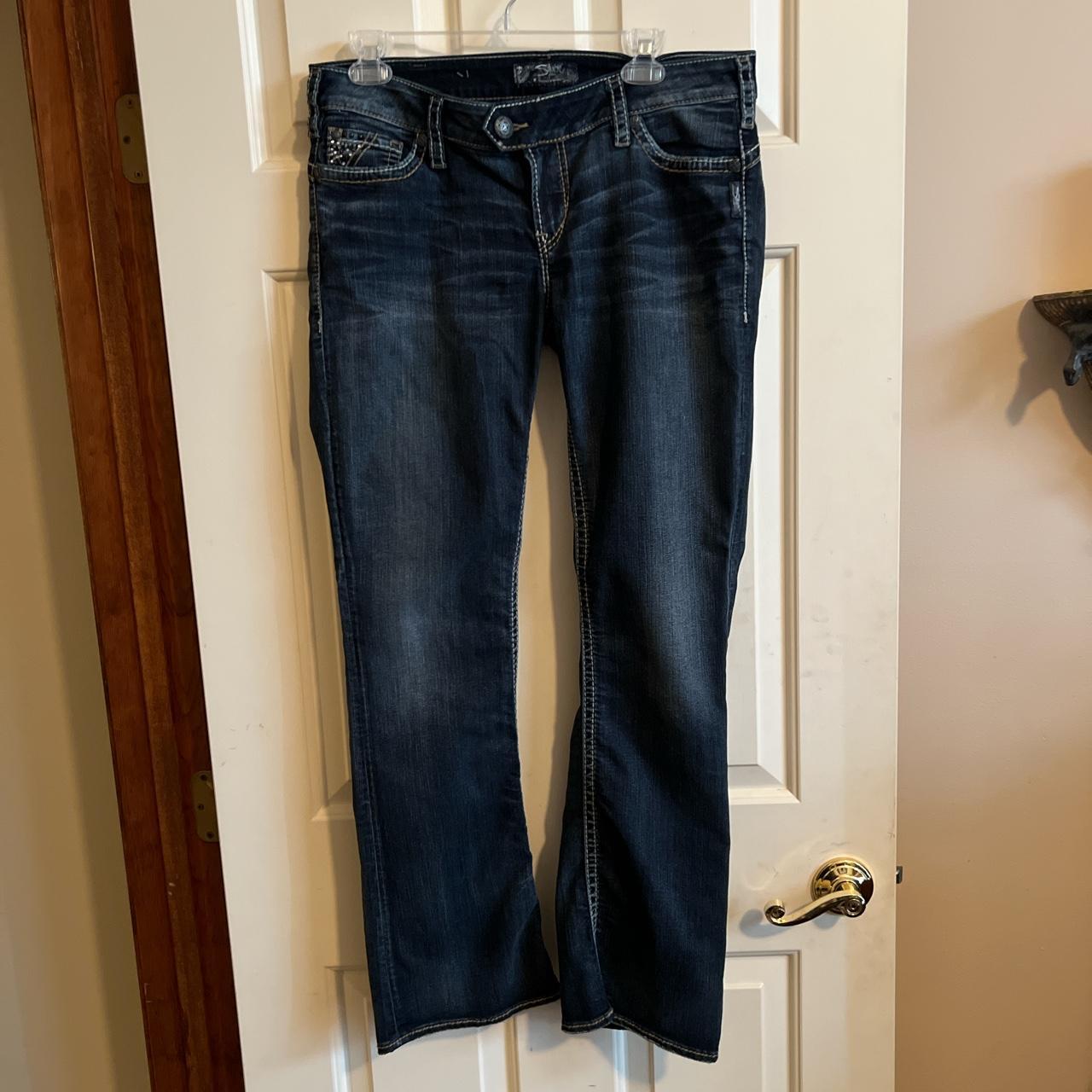 Size 16 hot sale in silver jeans