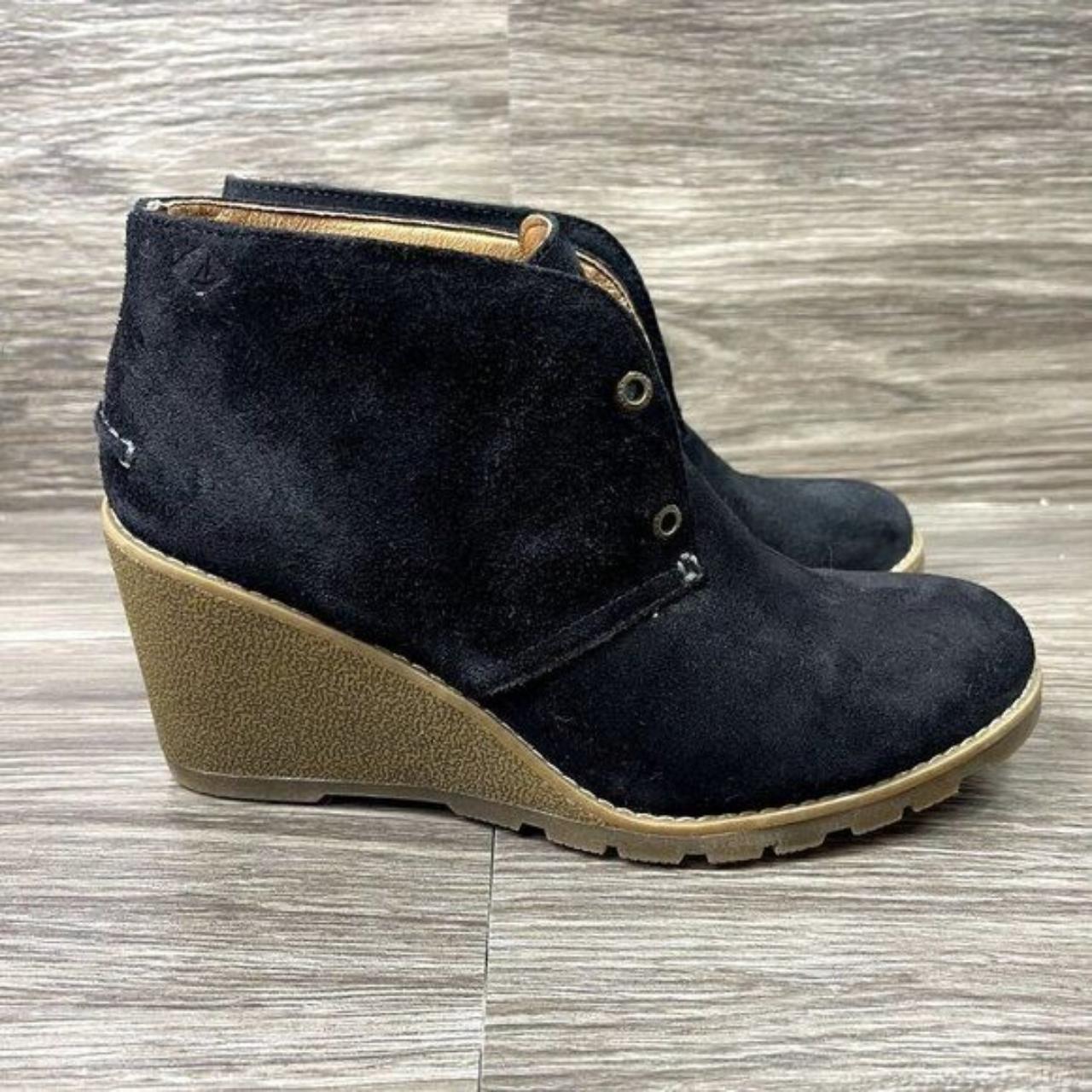 item listed by zapatosviejos