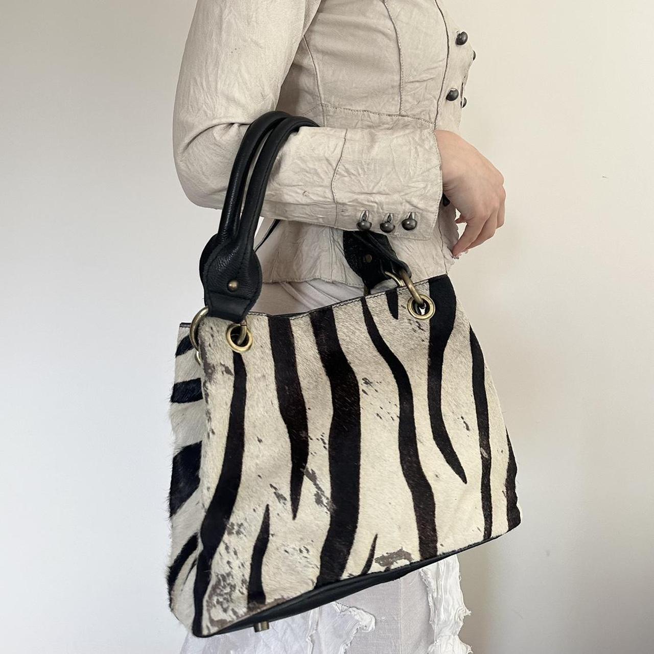 item listed by leilaroseshop