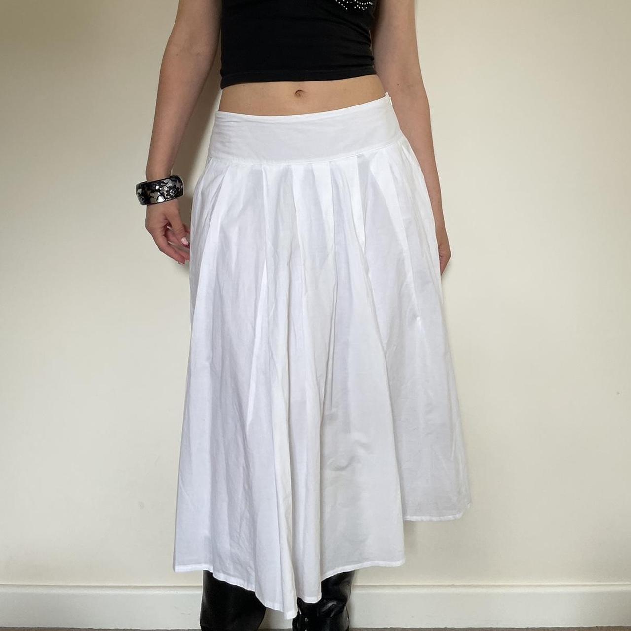 item listed by leilaroseshop