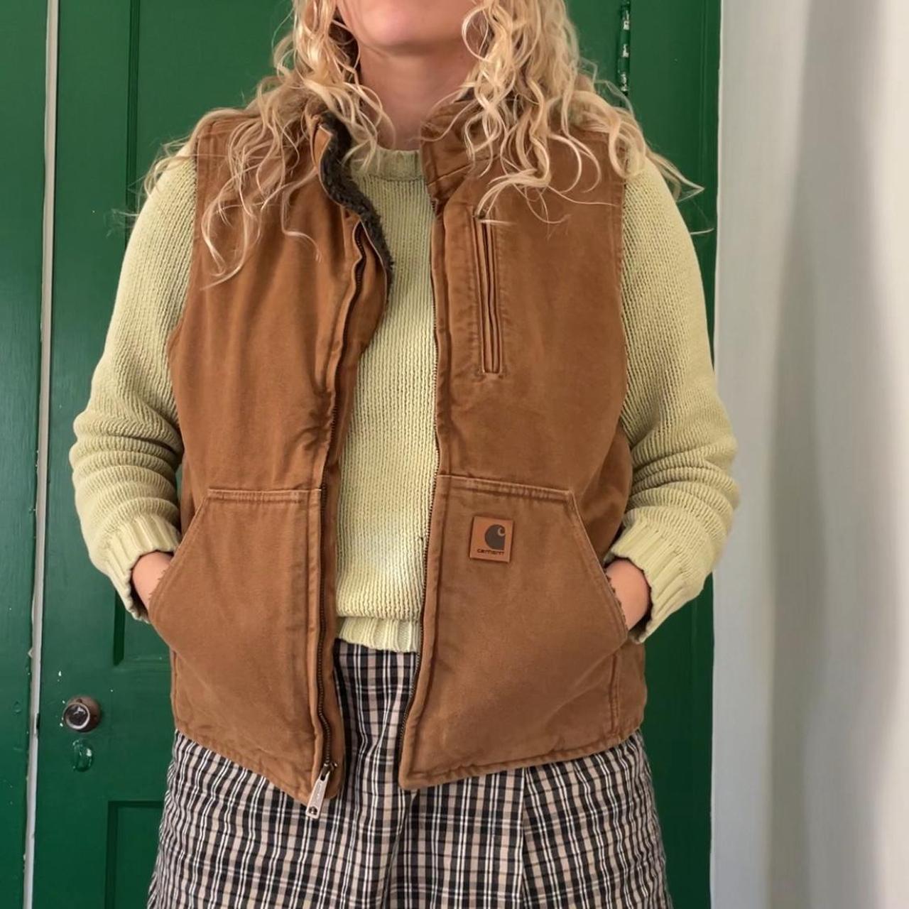 Carhartt utility vest Size medium. Very warm!... Depop