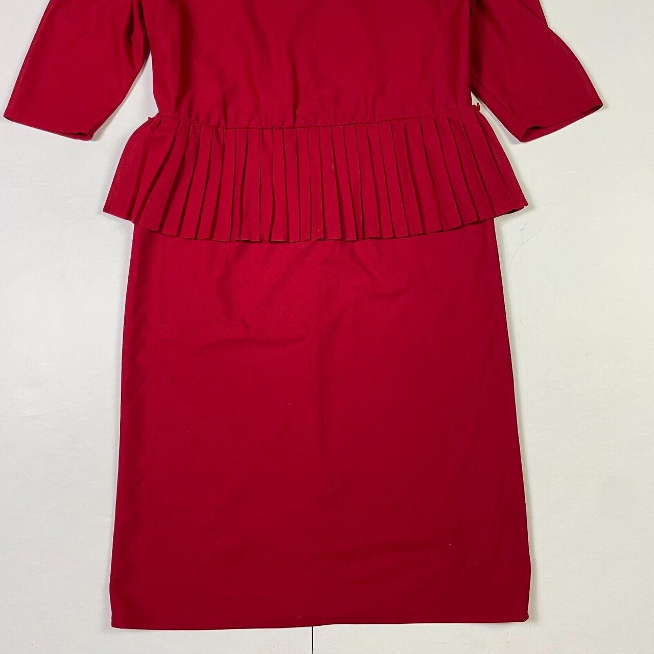 Debenhams Women's Red Shorts (3)
