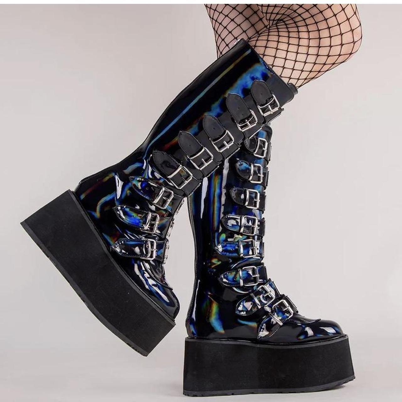 demonia damned 318 black hologram