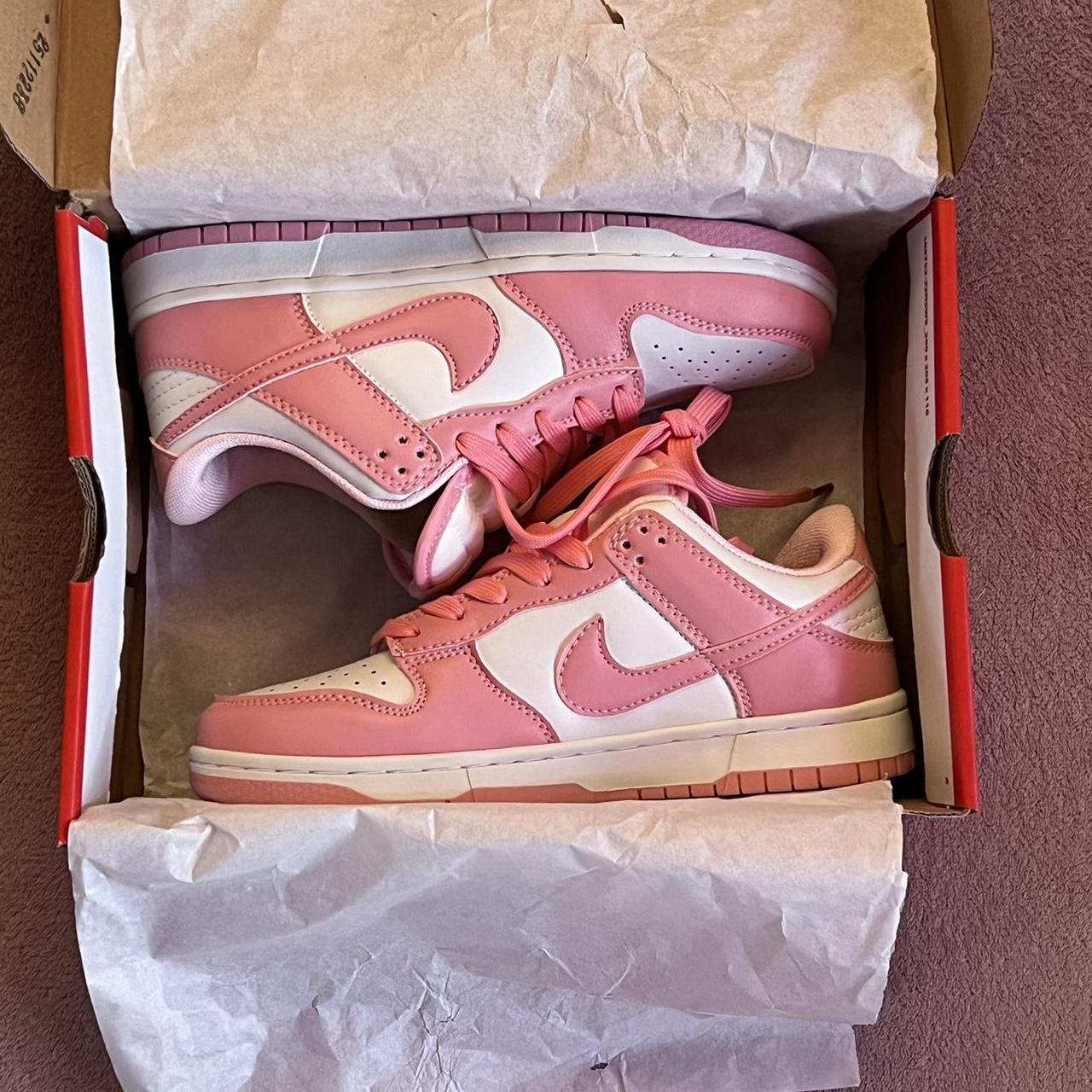dusky pink nike trainers