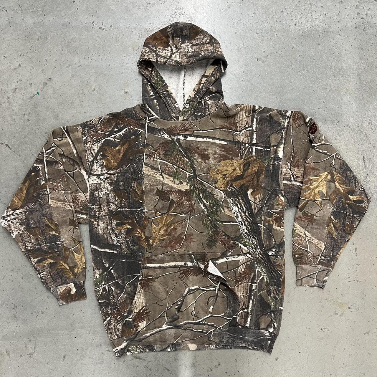 Realtree Men's Green and Khaki Hoodie | Depop