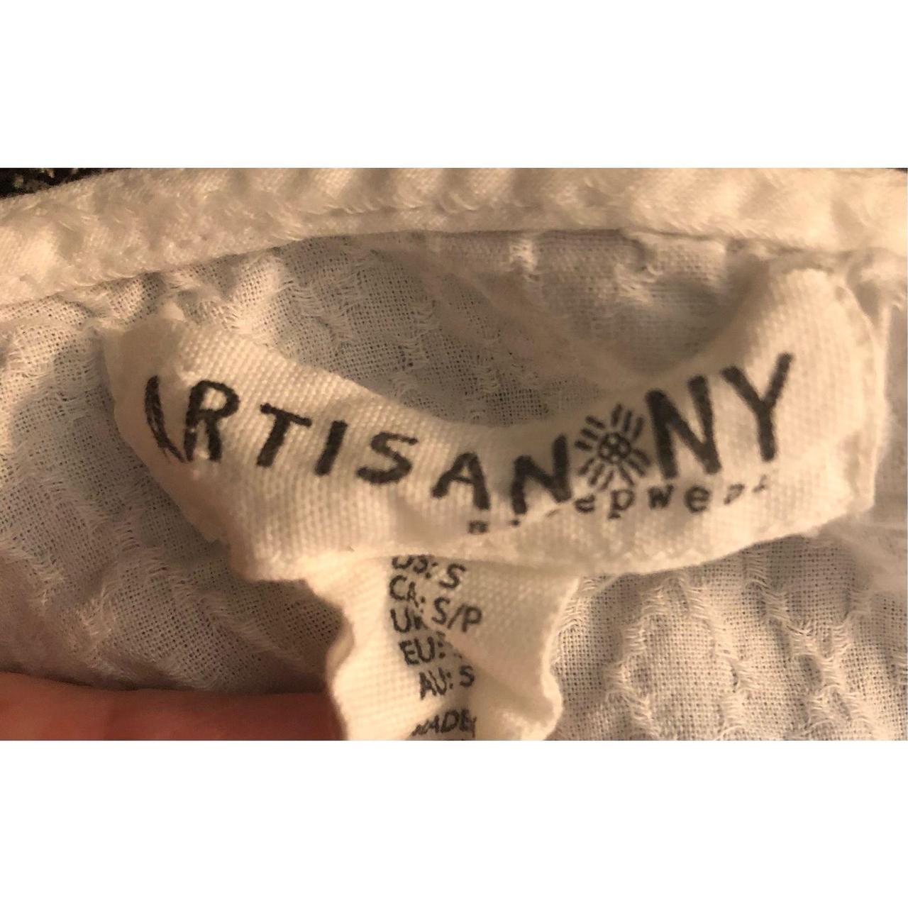 Artisan NY white peasant sleepwear shirt with Depop