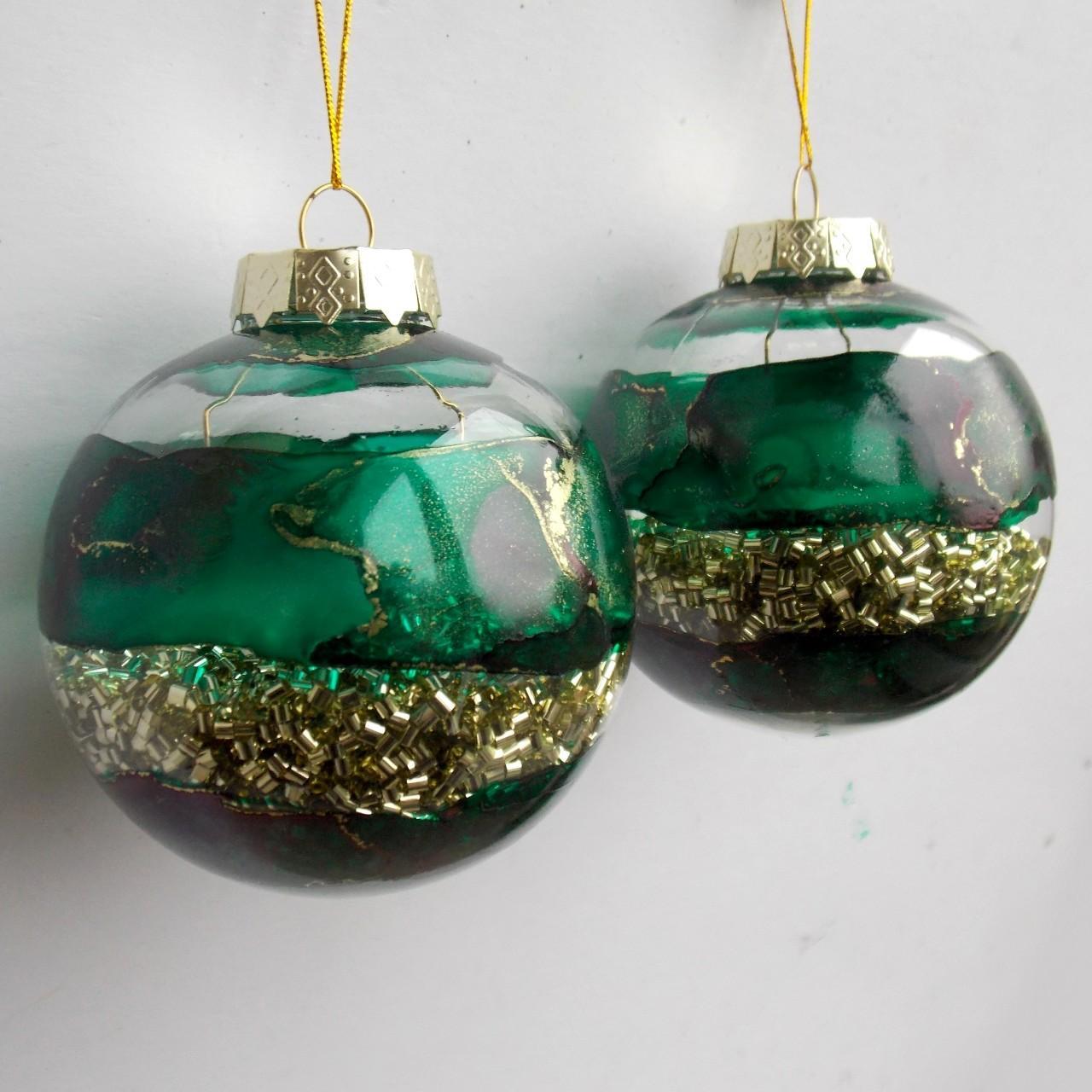 Green and Gold foil confetti filled Christmas Bauble... - Depop