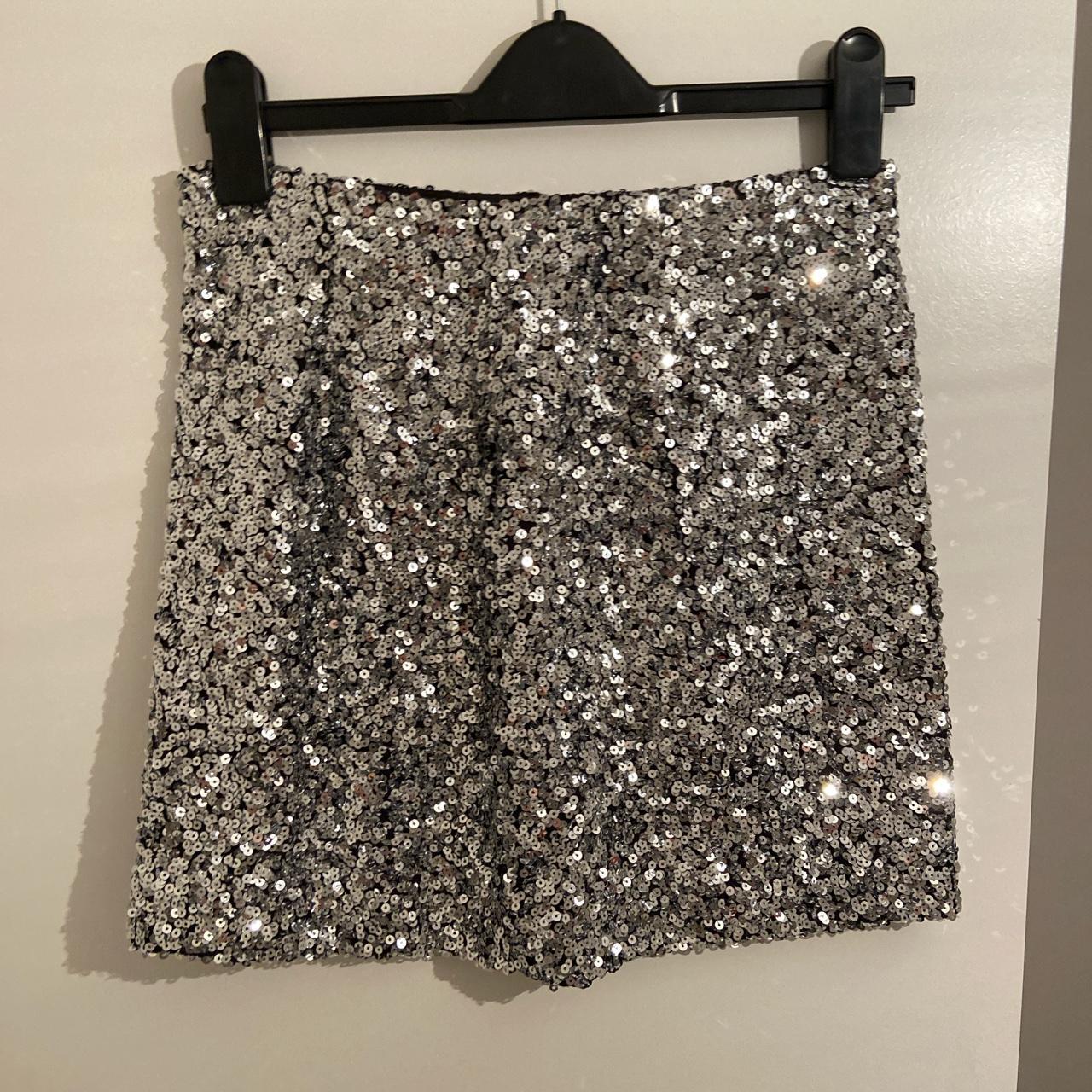 Jack Wills silver sequin mini skirt - size... - Depop