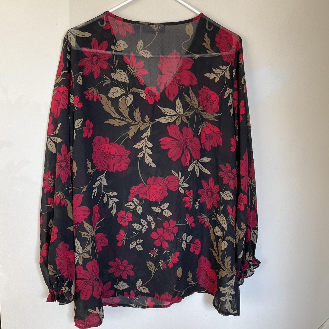 Susan Graver Women's Blouse | Depop