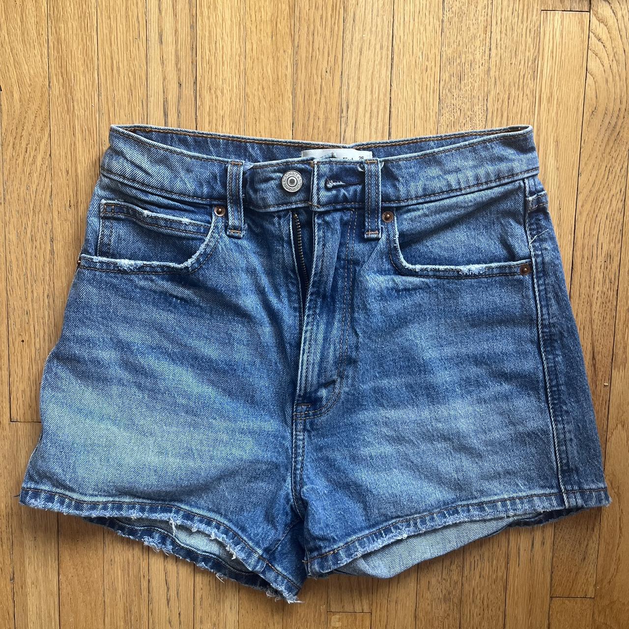 Jeans Abercrombie Ultra High Rise Shorts Abercrombie 26 (US