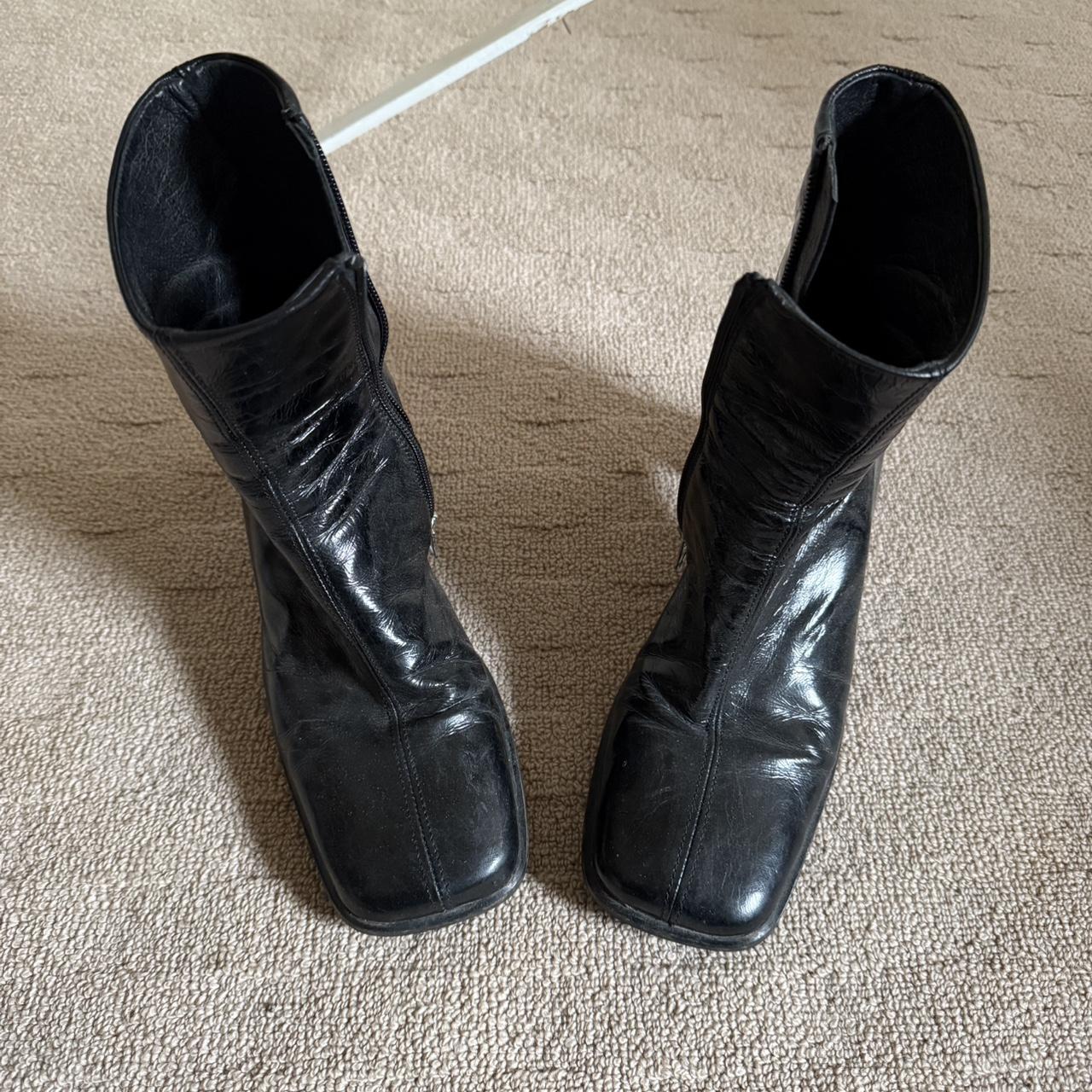 item listed by kayleemintz_