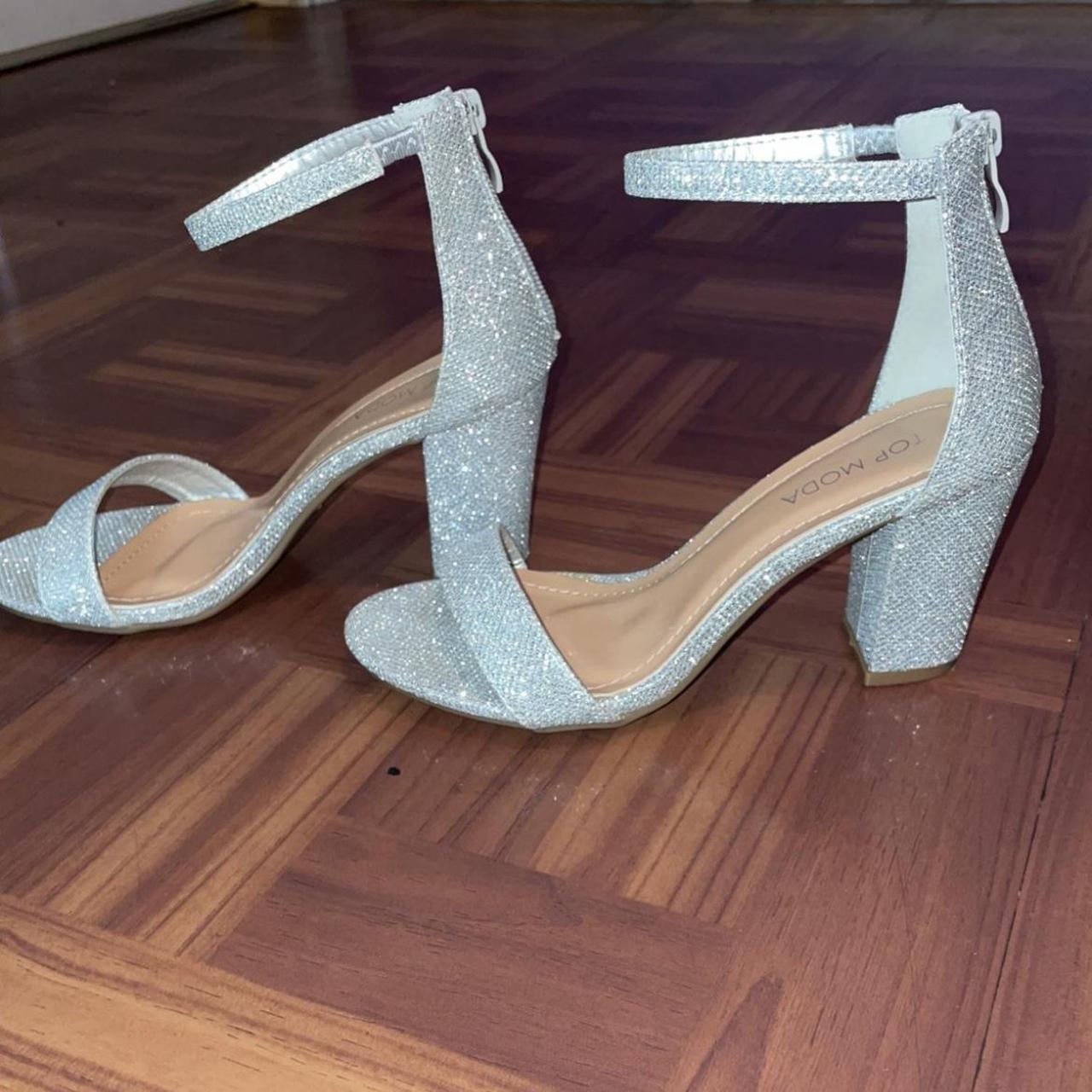 Windsor hot sale silver heels