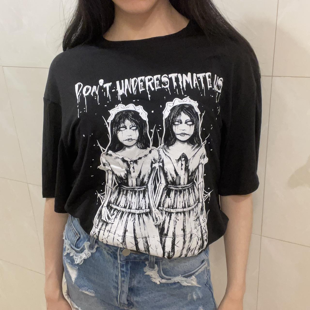 Twin Girl Graphic Tee 👯‍♀️ Brand New Size M... - Depop