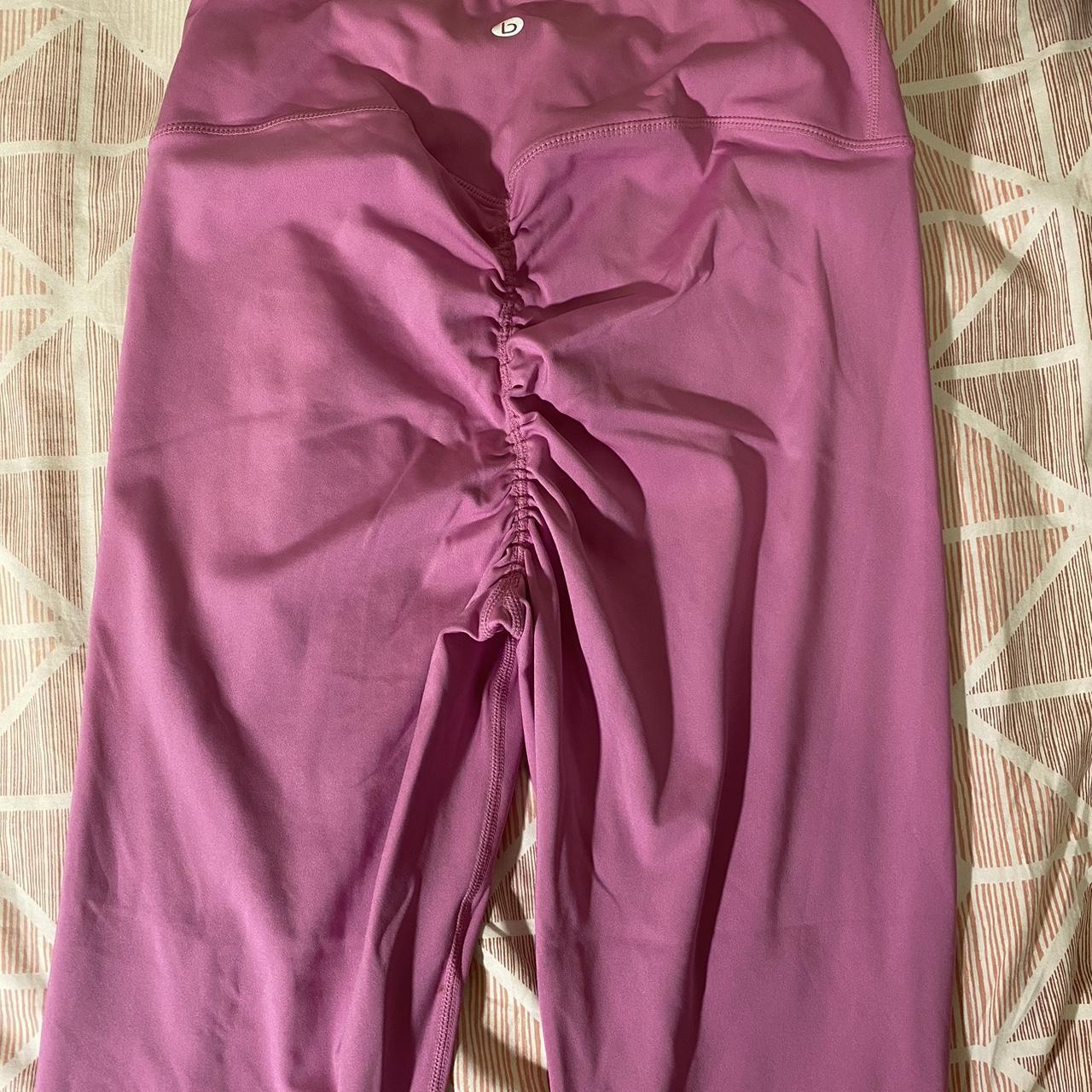 Cotton on scrunch bum tights size M once - Depop