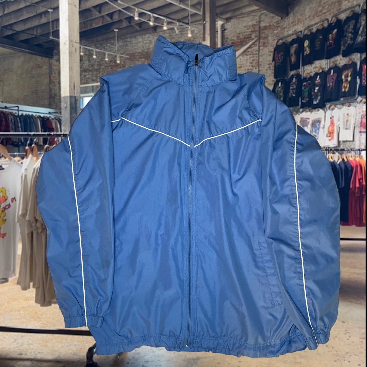 Footlocker windbreaker hotsell