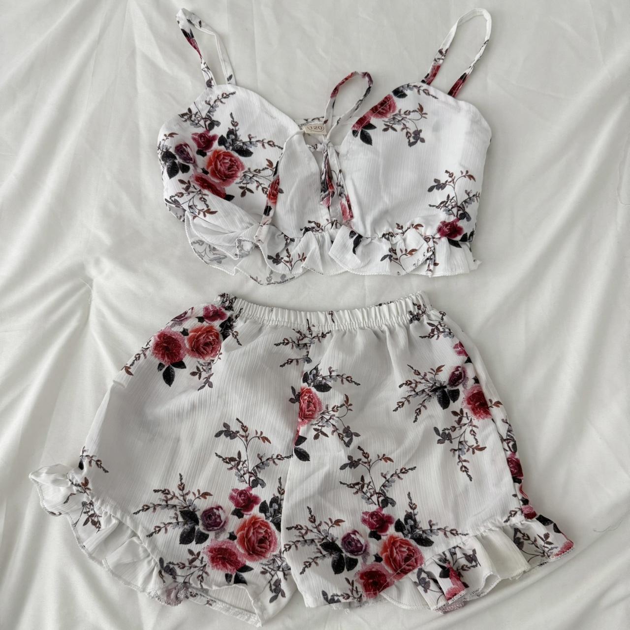 item listed by meganxmxo