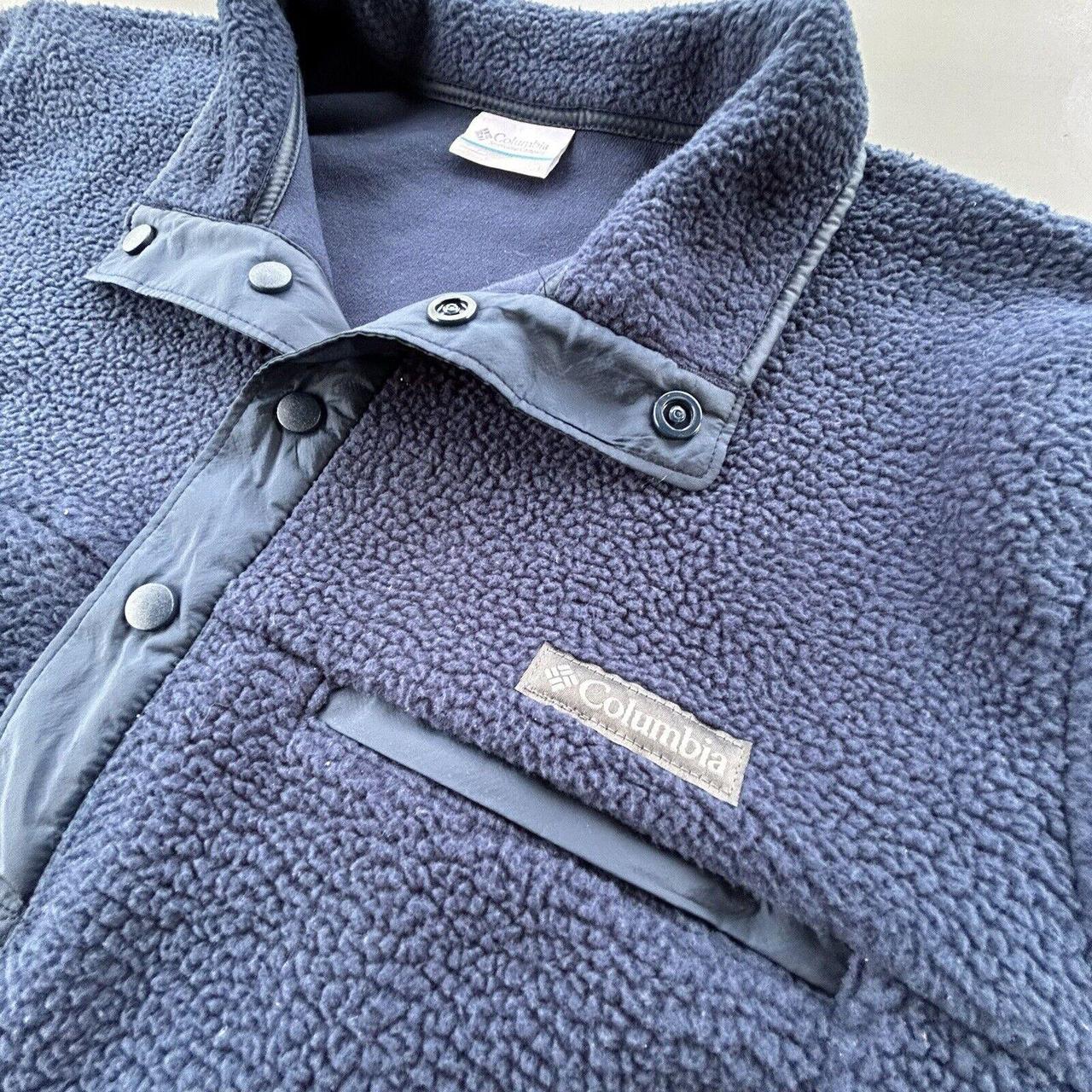 This Columbia Sportswear Hardy Road half snap Depop