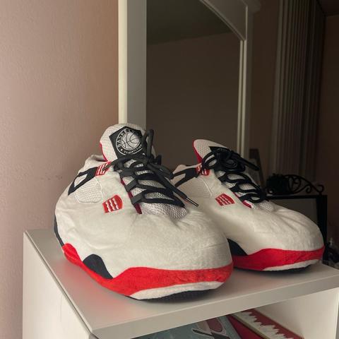 Air Jordan 4 Retro Fire Red Plush Slippers One Depop