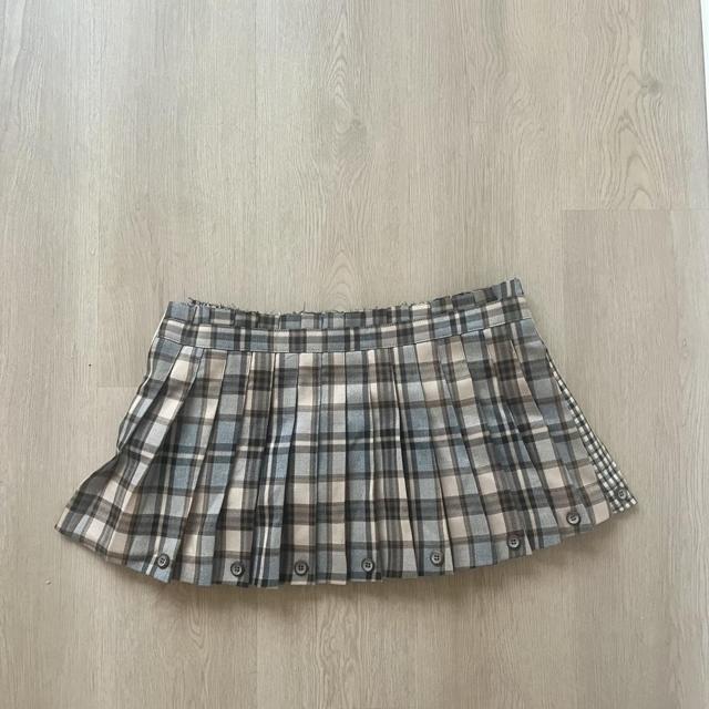 glowny FW 23 Russell plaid mini skirt in brown and... - Depop