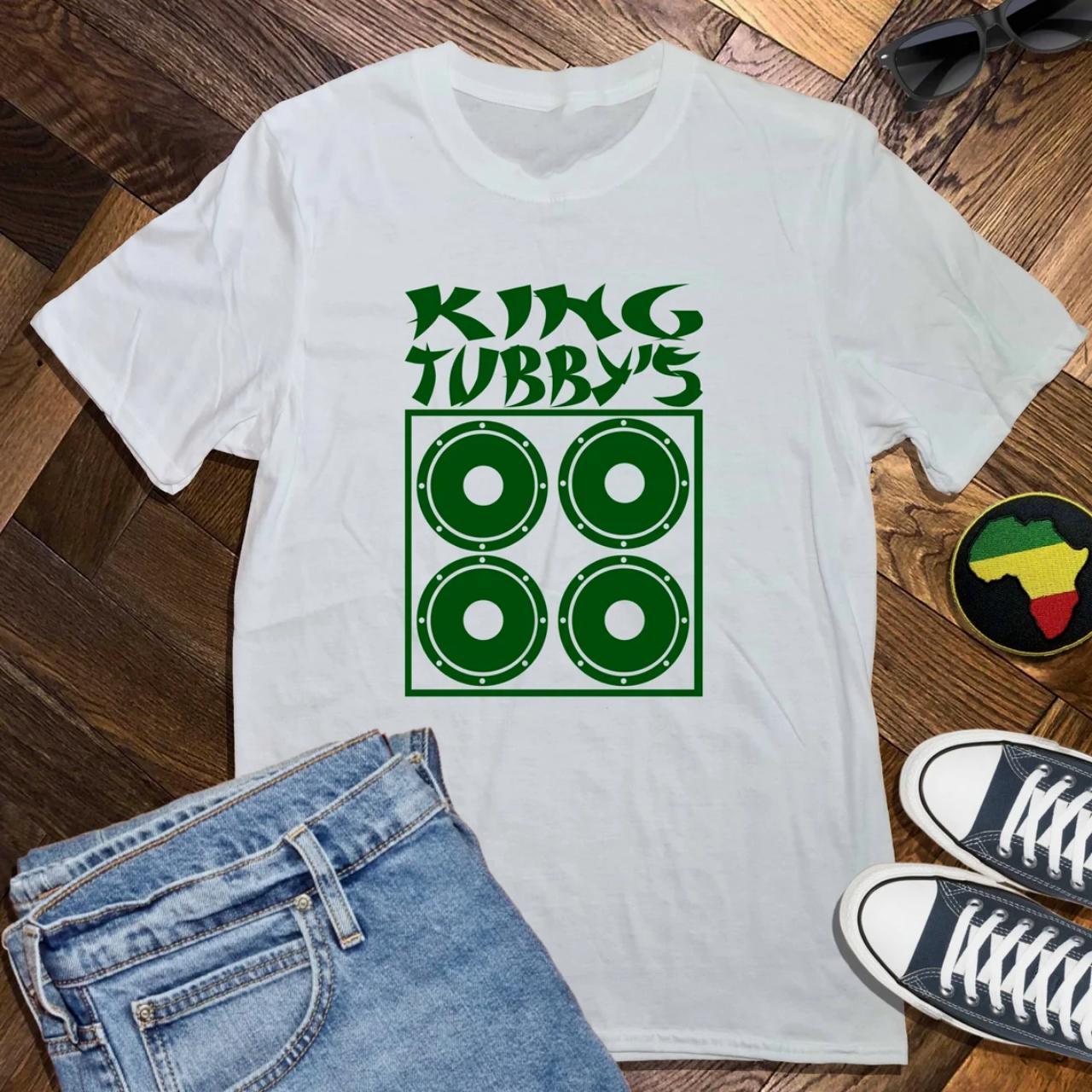 item listed by doublelivessecondchances