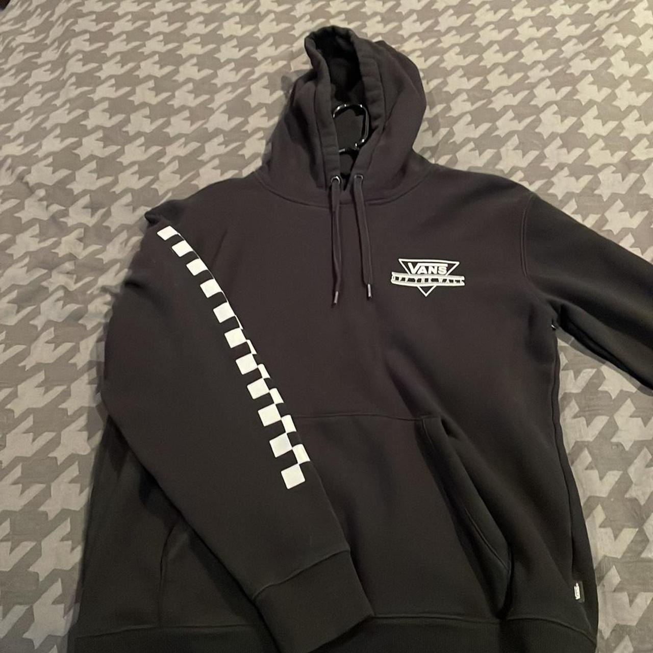 Vans on sale hoodie checkerboard