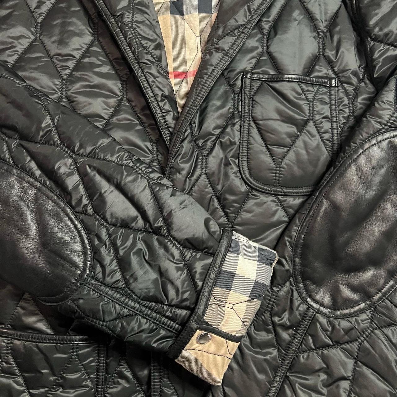 Burberry Quilted Gillington Coat Water resistant