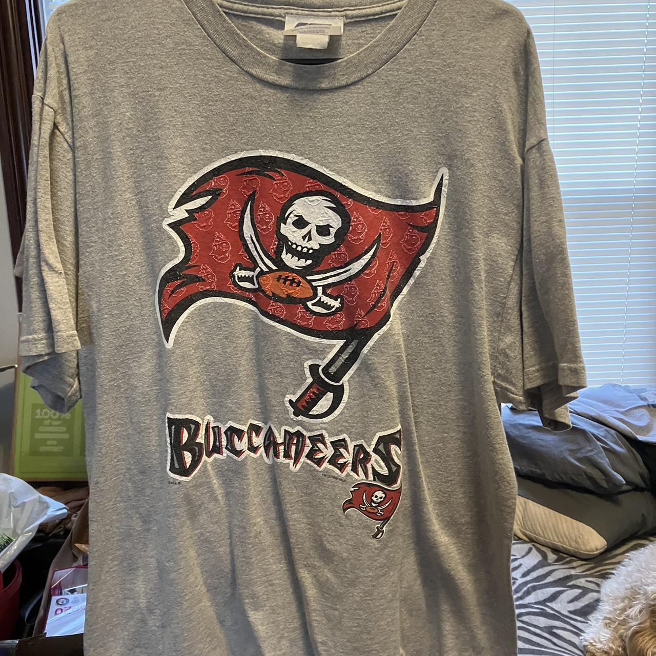 Vintage Tampa bay buccaneers shirt 1990s tamp bay - Depop