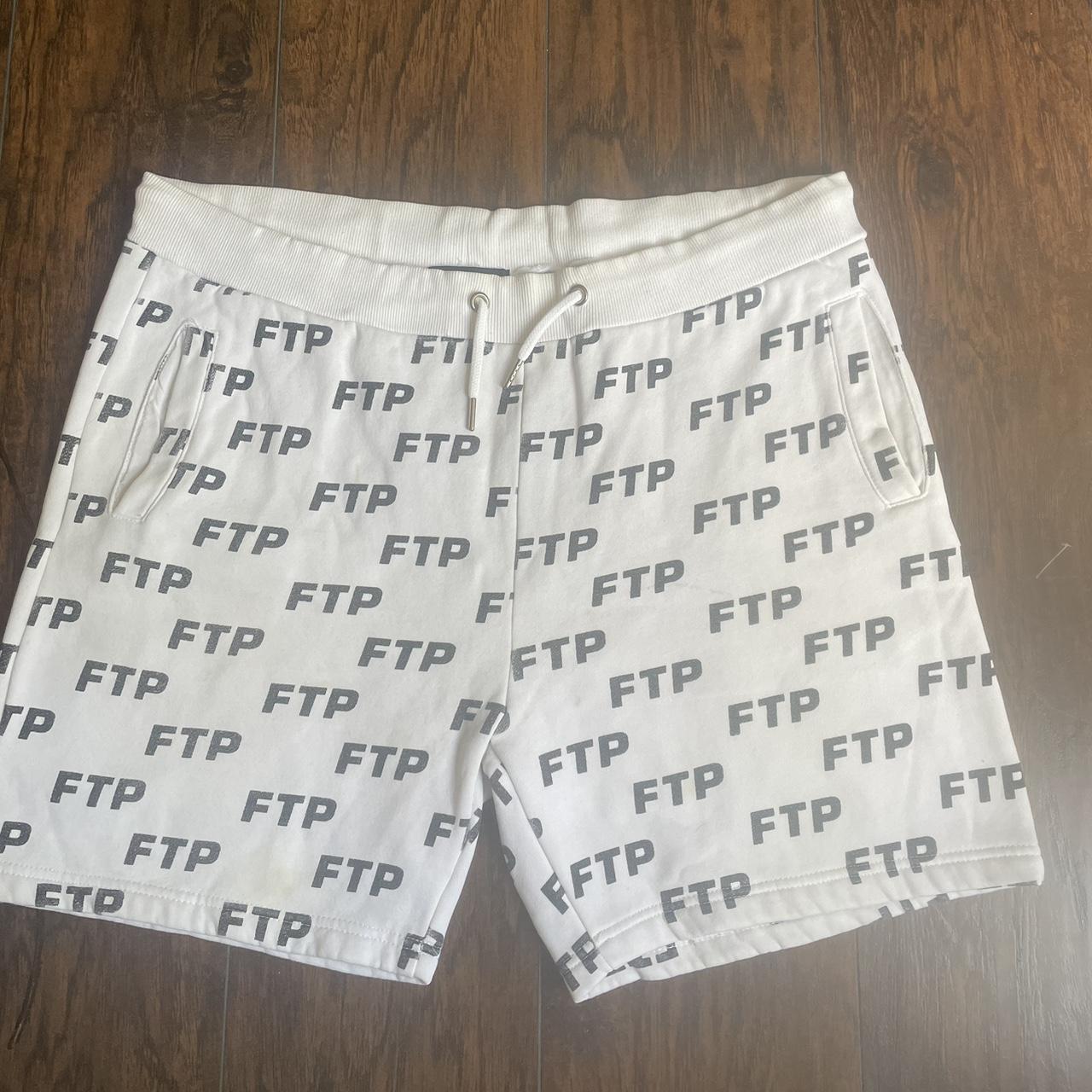 FTP factory all over print Shorts