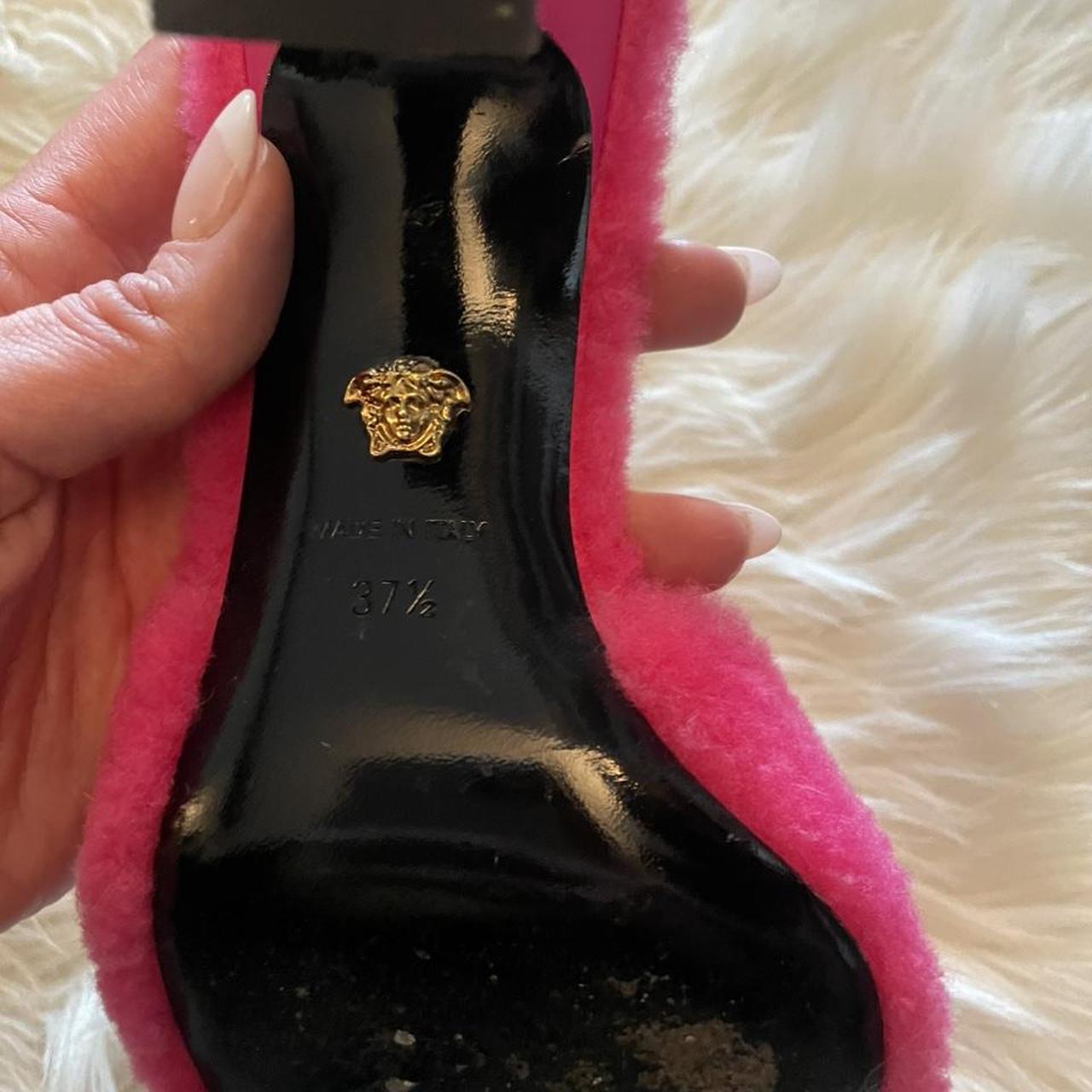 Versace Women's Pink Slides | Depop