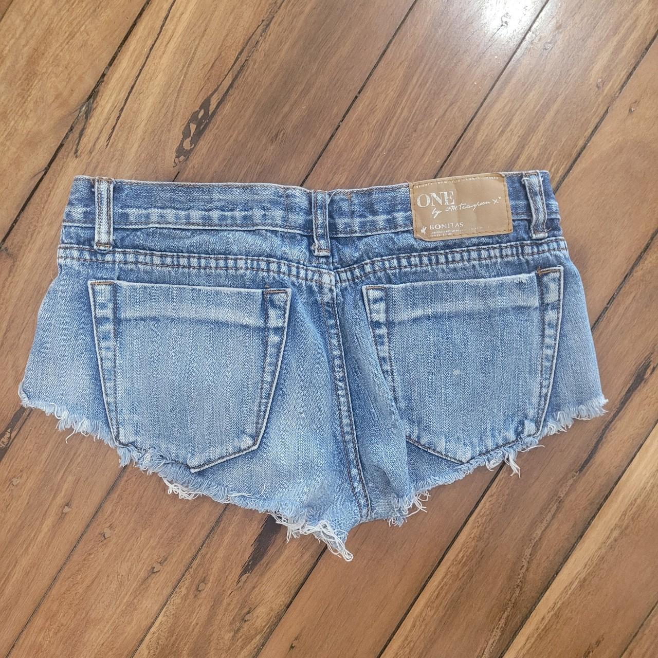 One Teaspoon denim cheeki shorts small size 25 Lay... - Depop