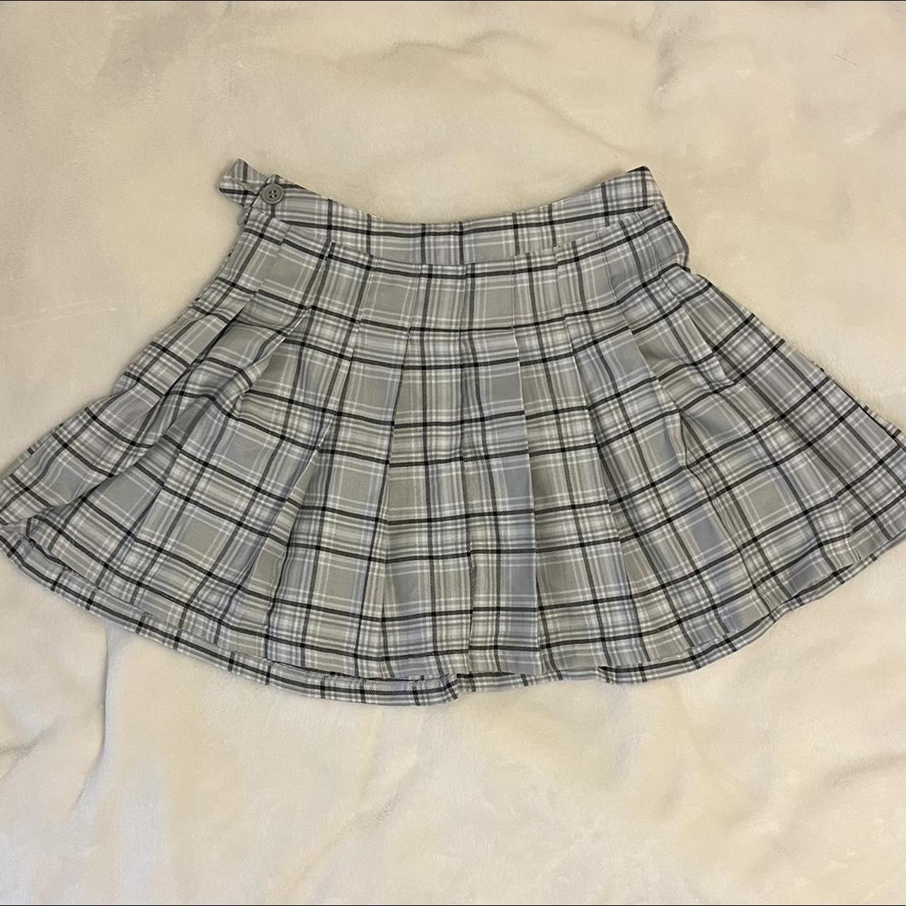 Plaid discount skirt depop