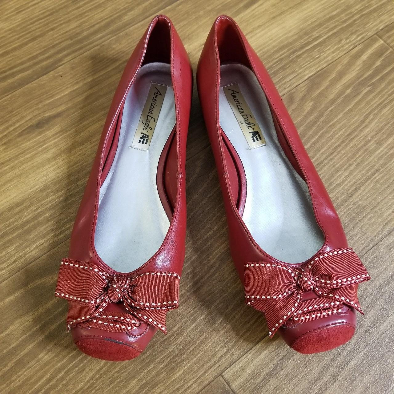 American eagle deals red shoes