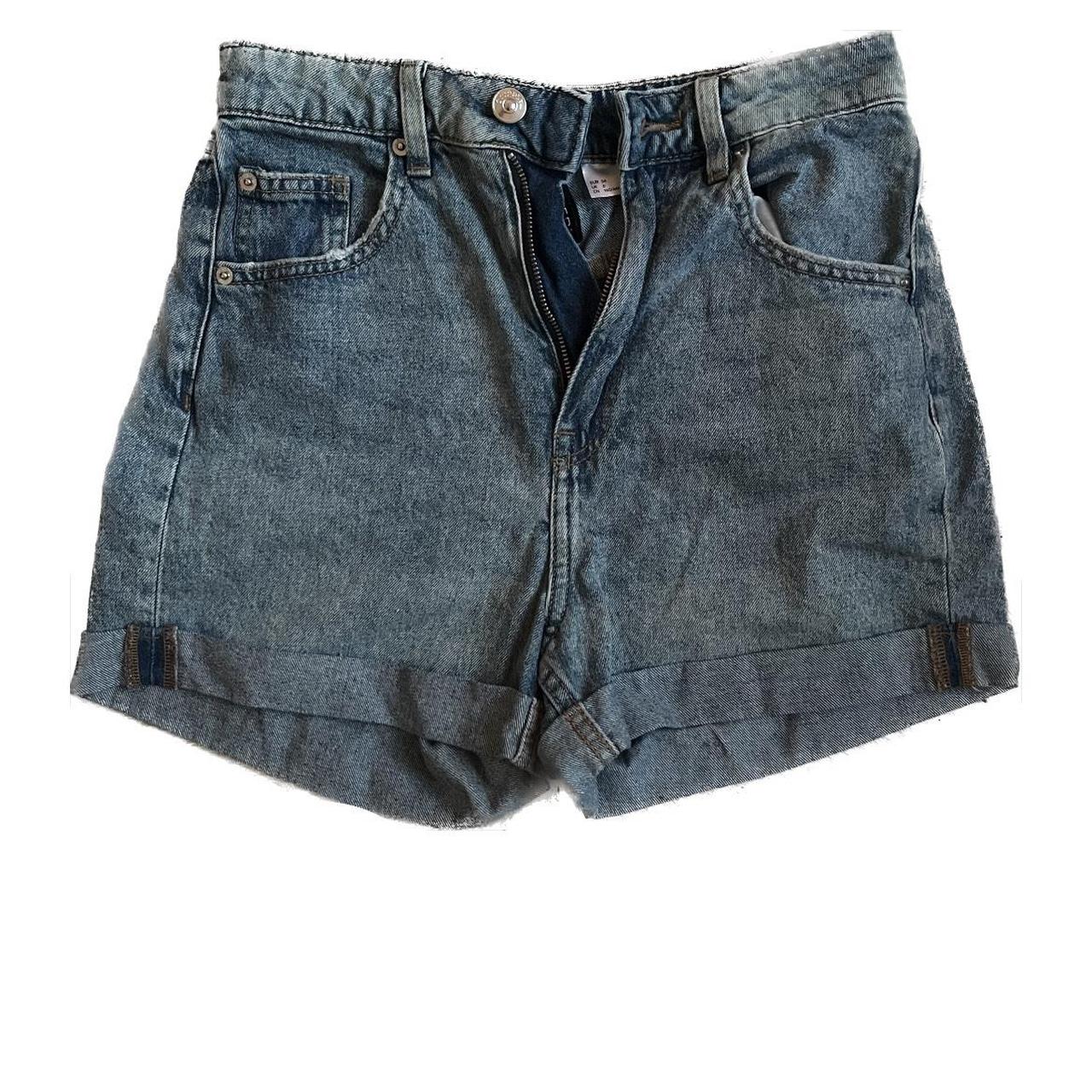 . H&M denim shorts • perfect for summer • worn a... - Depop