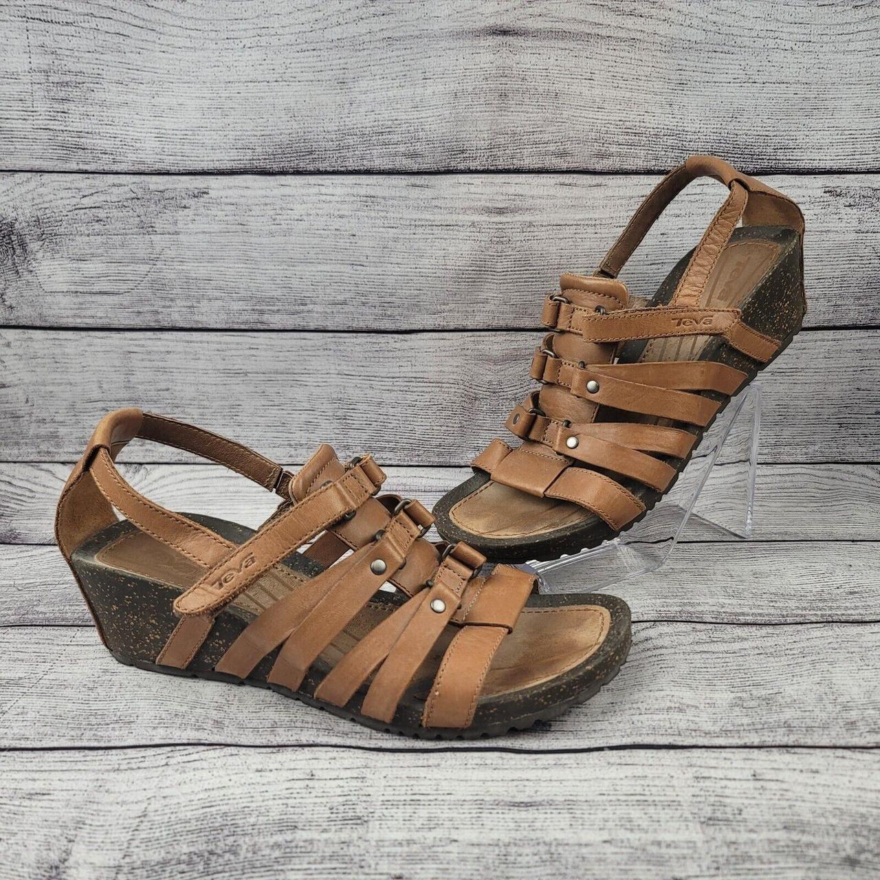 TEVA Cabrillo Women s US 7 Brown Leather Wedge Depop