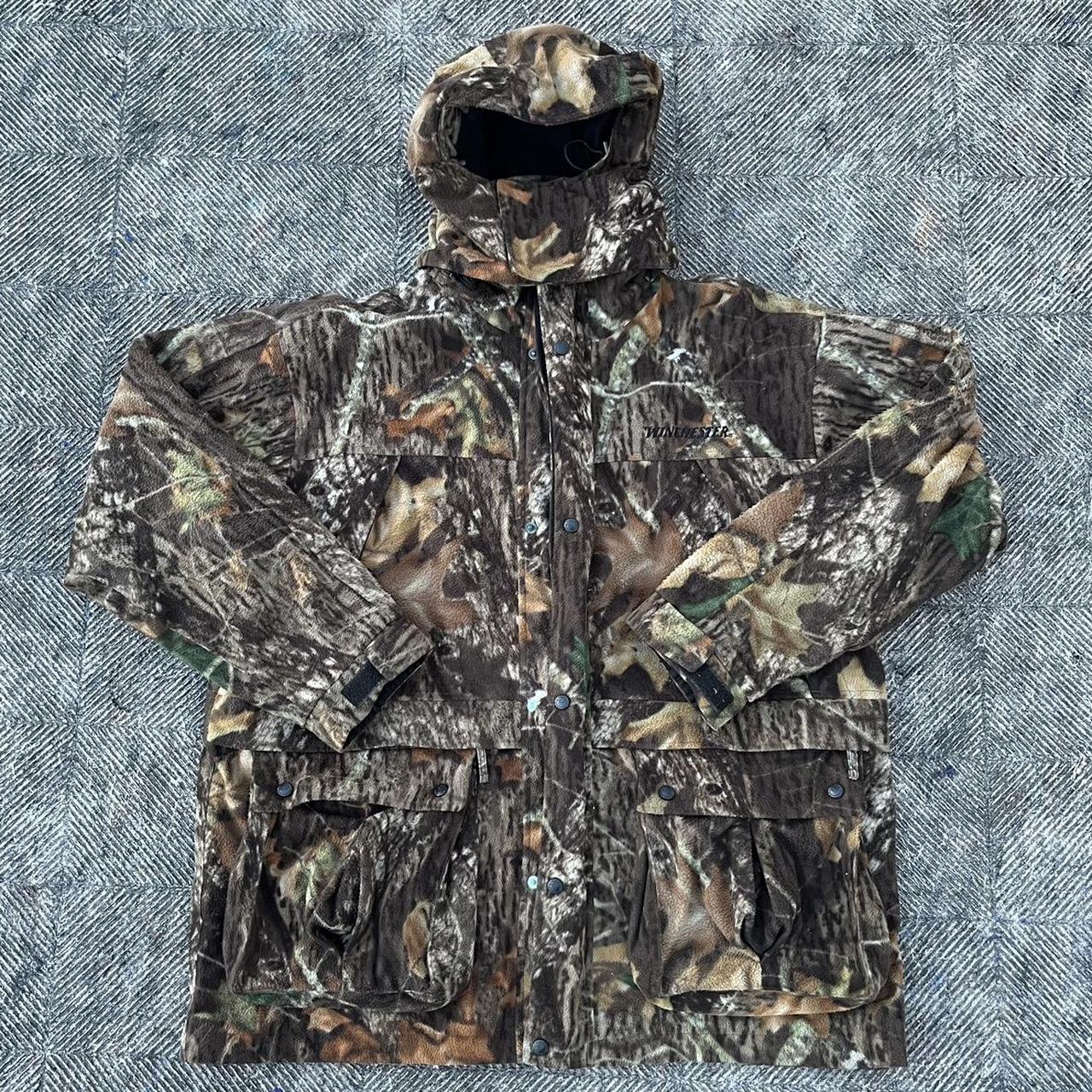 Realtree type camo hunting jacket / heavy fleece... - Depop