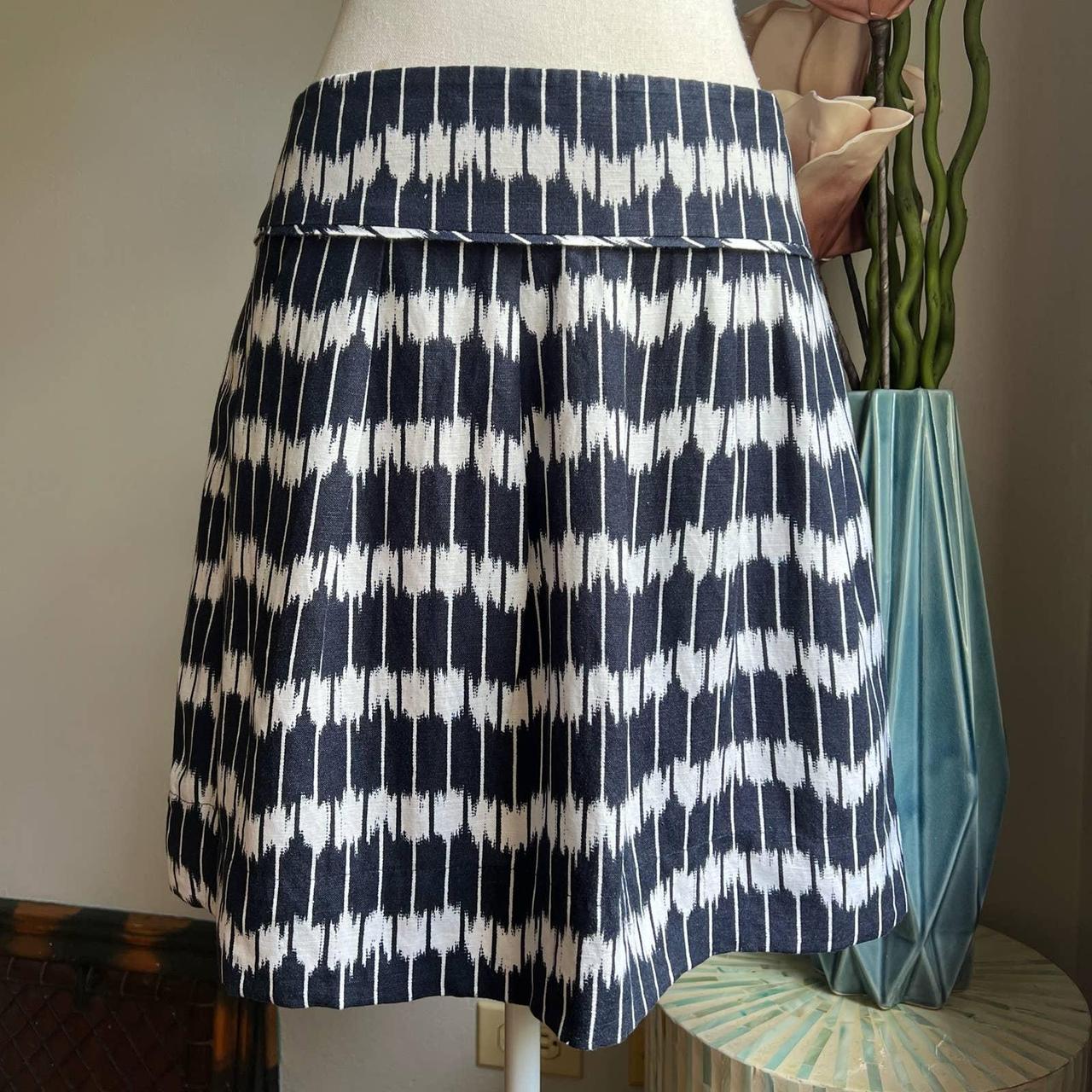 A line skirt clearance loft