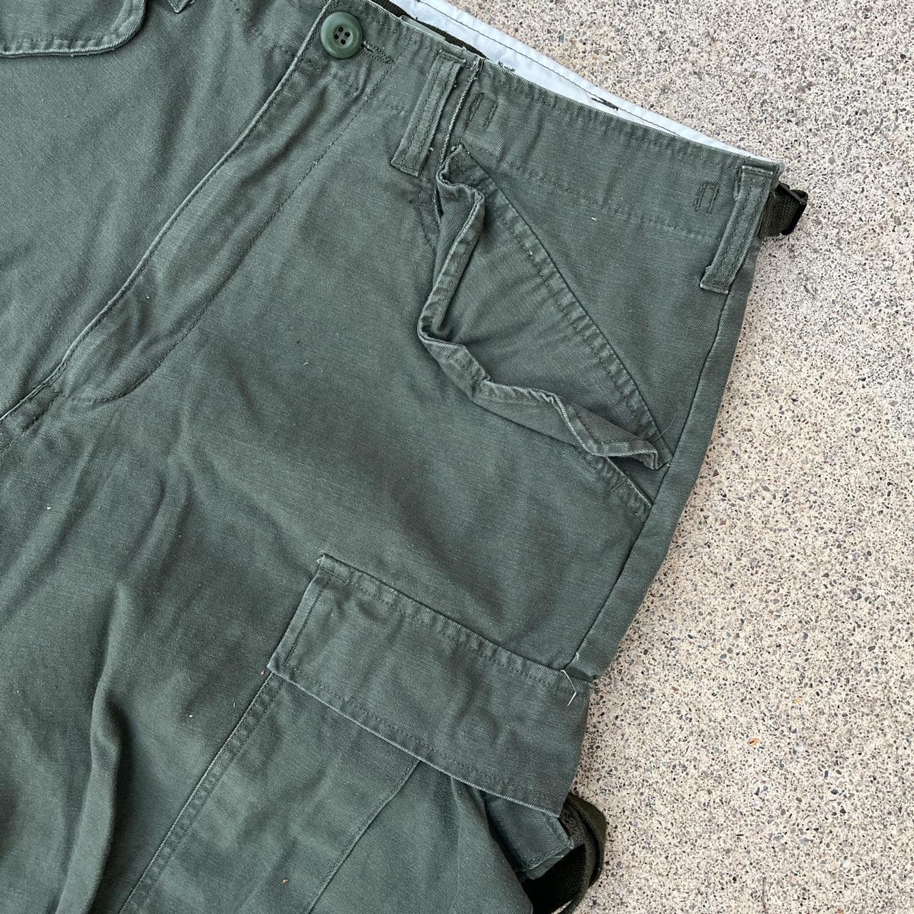 GREEN MILITARY CARGO PARACHUTE PANTS PERFECT BAGGY... - Depop