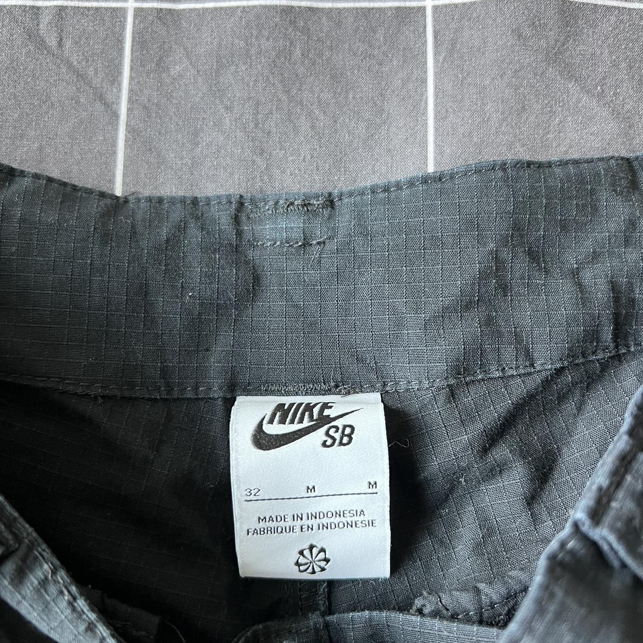 Nike SB Loose Ripstop Cargo Pants // Waist: 32in //... - Depop