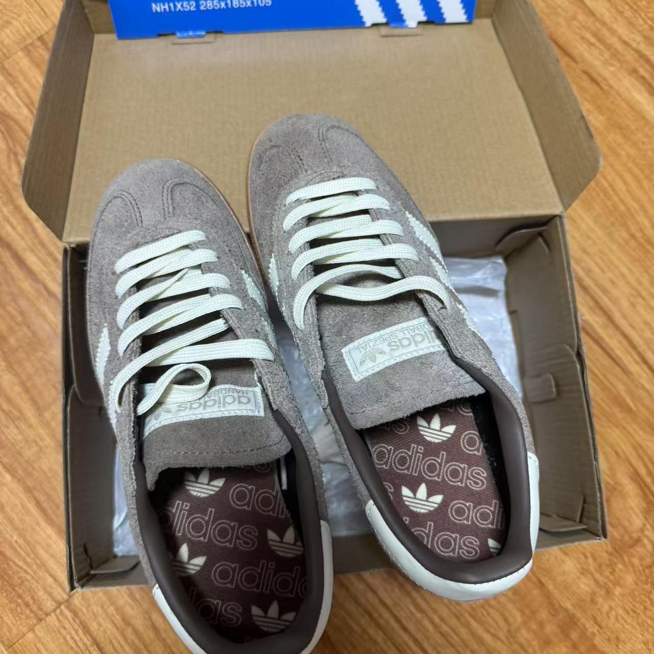 item listed by keshirley389