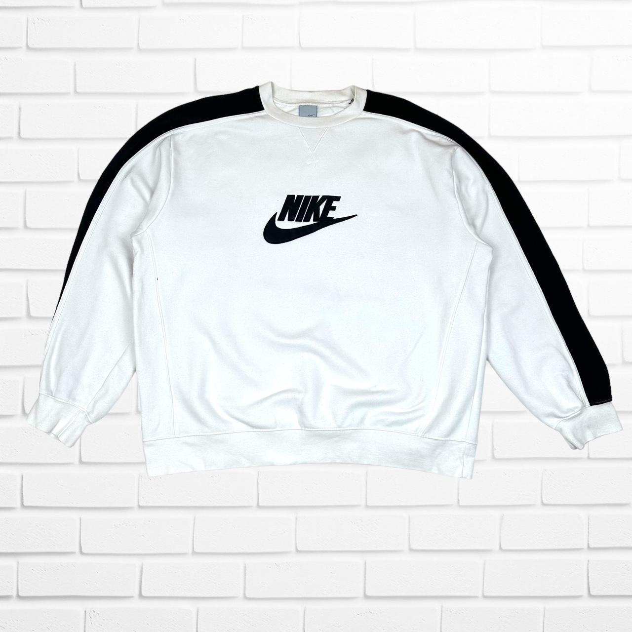 VINTAGE WHITE NIKE SWEATSHIRT Vintage Nike Depop